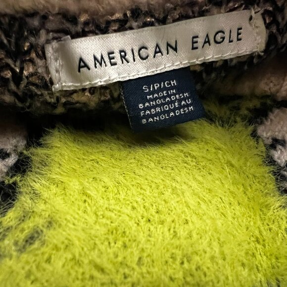 American Eagle Whoa So Soft Oversized Grinch Holiday Sweater - Picture 2 of 3